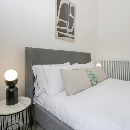 The Myles Stone Cross Mansion Apartamento *