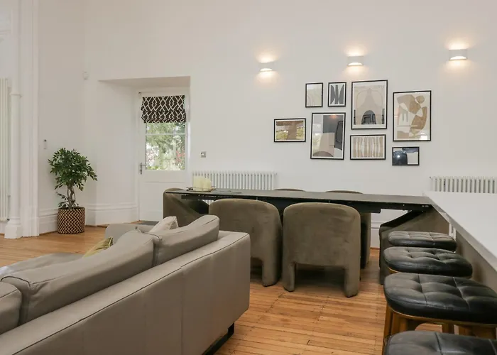 Lägenhet The Myles Stone Cross Mansion