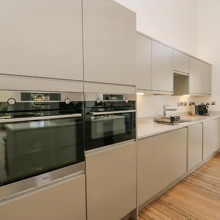 Appartement The Myles Stone Cross Mansion *